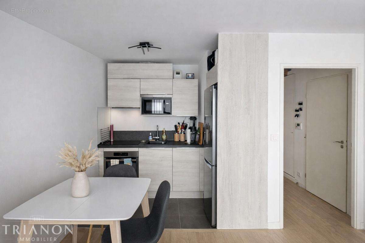 Appartement à SURESNES