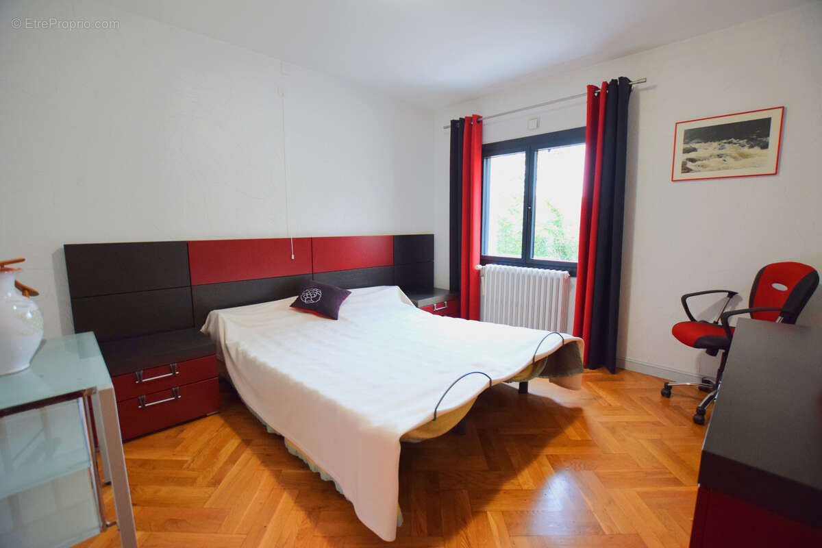 Maison à CHAMP-SUR-LAYON