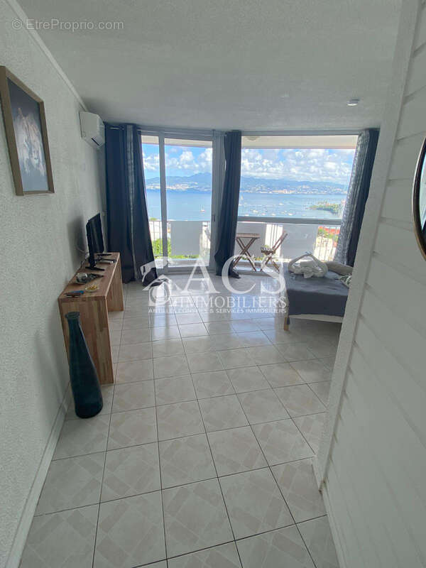 Appartement à LES TROIS-ILETS