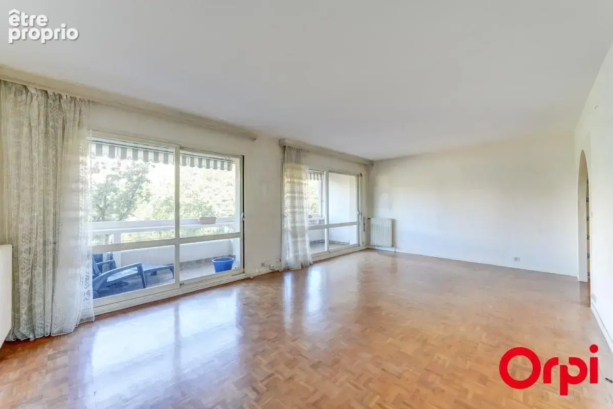 Appartement 4 pièces de 86,20 m2 avec balcon plein sud -Caluire -et-Cuire - photo 5