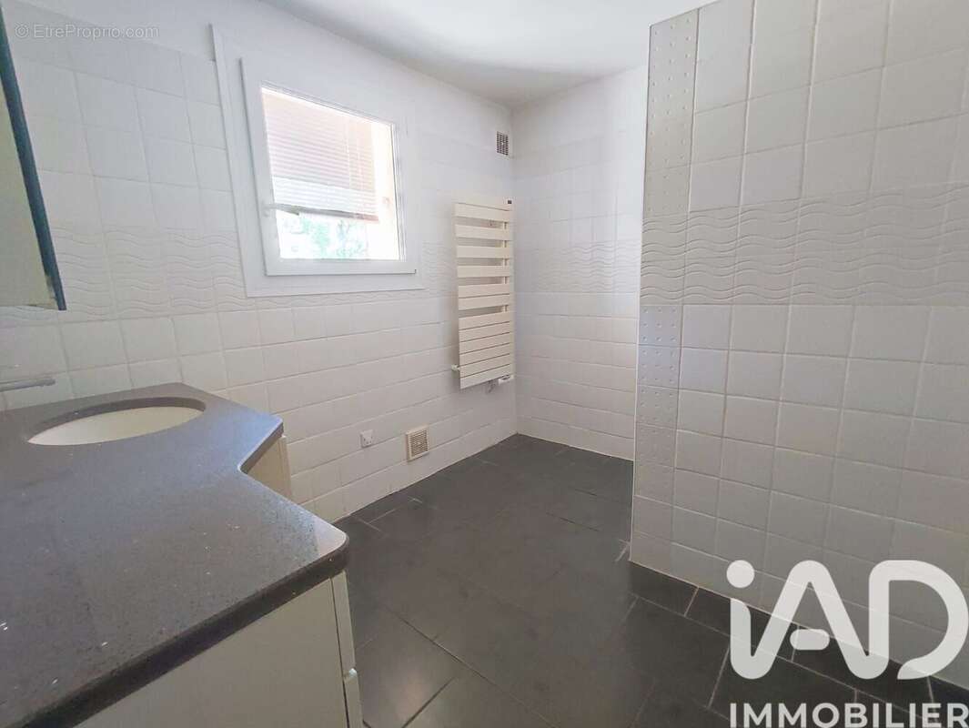 Photo 9 - Maison à FREJUS