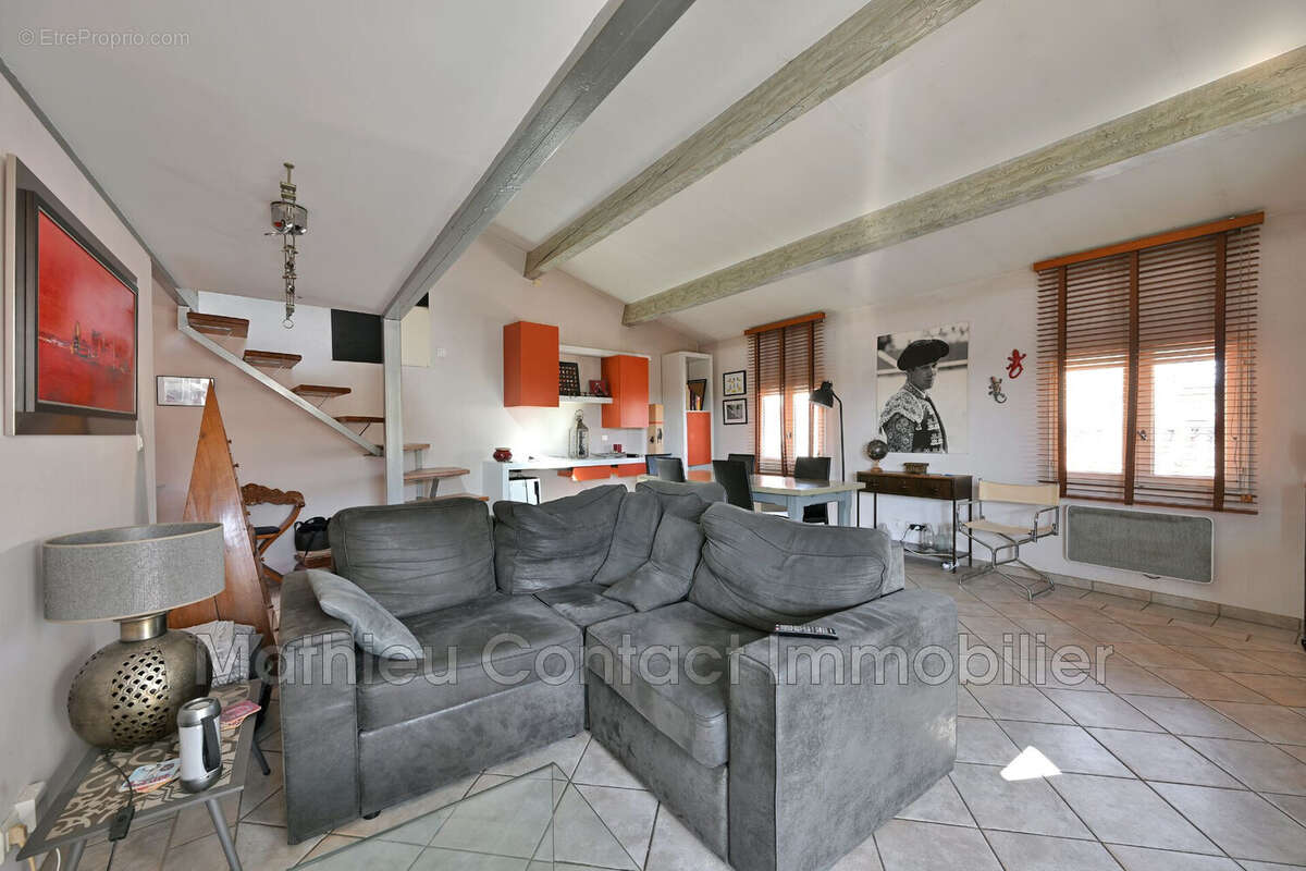 Appartement à NIMES