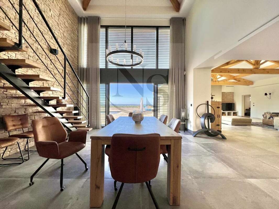 Maison à AIX-EN-PROVENCE