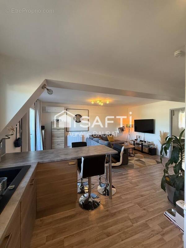 Photo 1 - Appartement à SAINTE-HELENE
