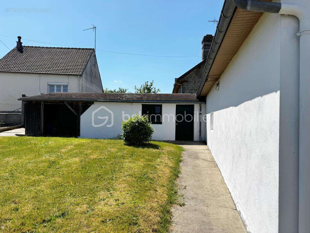 Maison à LA FERTE-MACE