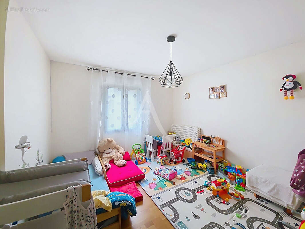 Appartement à MANTES-LA-JOLIE