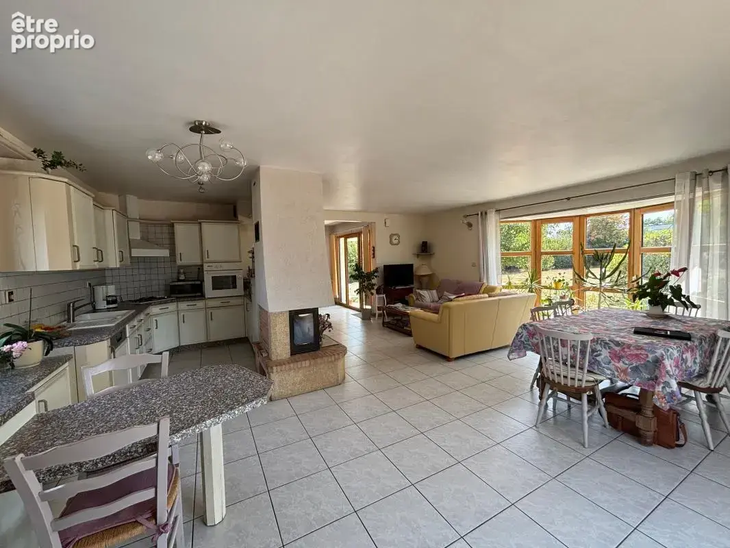 Maison 5 chambres - jardin - photo 3