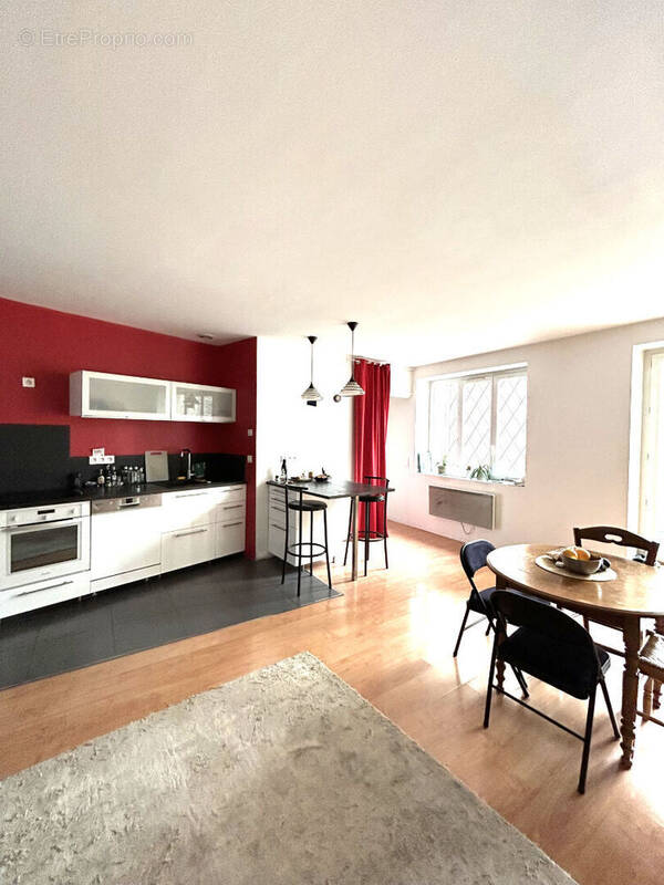 Appartement à LYON-9E