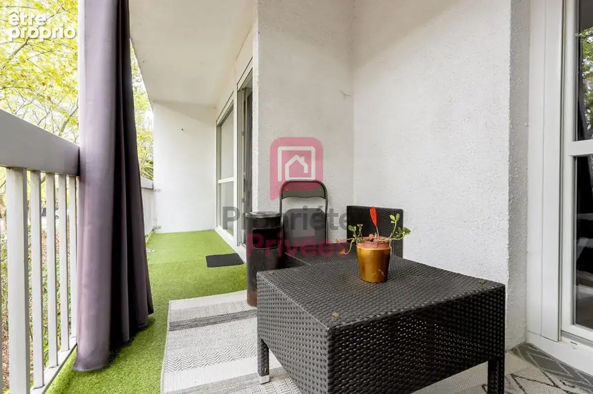 Coup de coeur - 4 pièces rénové avec balcon -77.87 m2 - photo 3