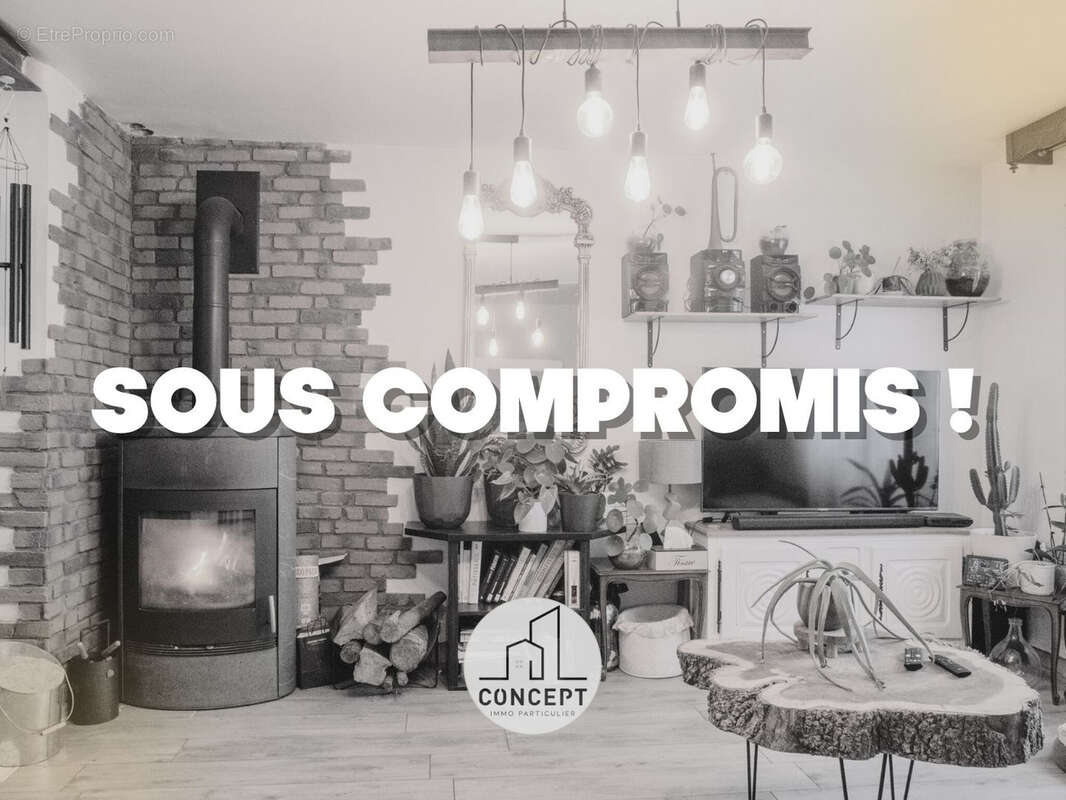 Maison à CORAY