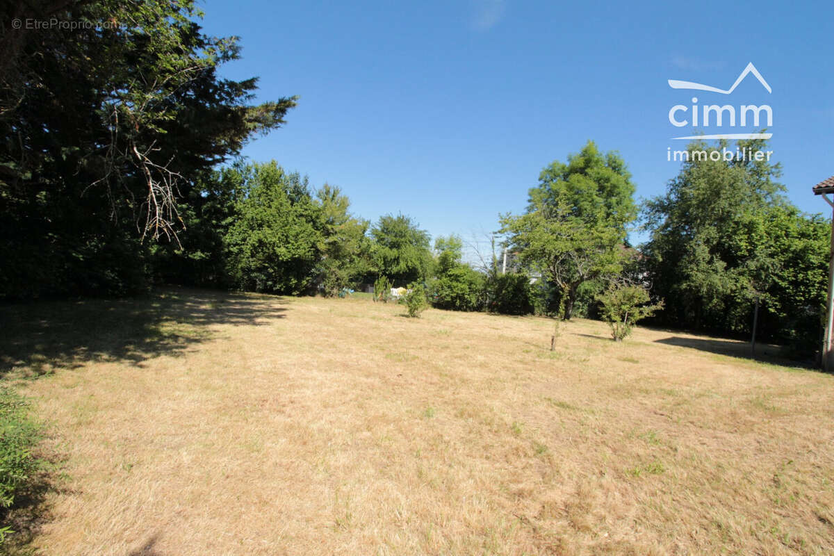 Maison 133 m² à Saint-Simeon-De-Bressieux  - photo 7