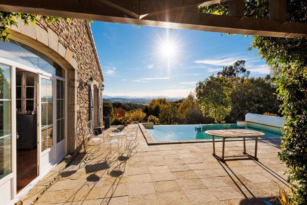 Maison à SALIES-DE-BEARN