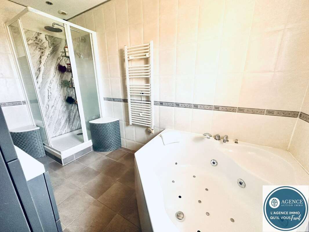 Maison à SAINT-RAMBERT-D&#039;ALBON