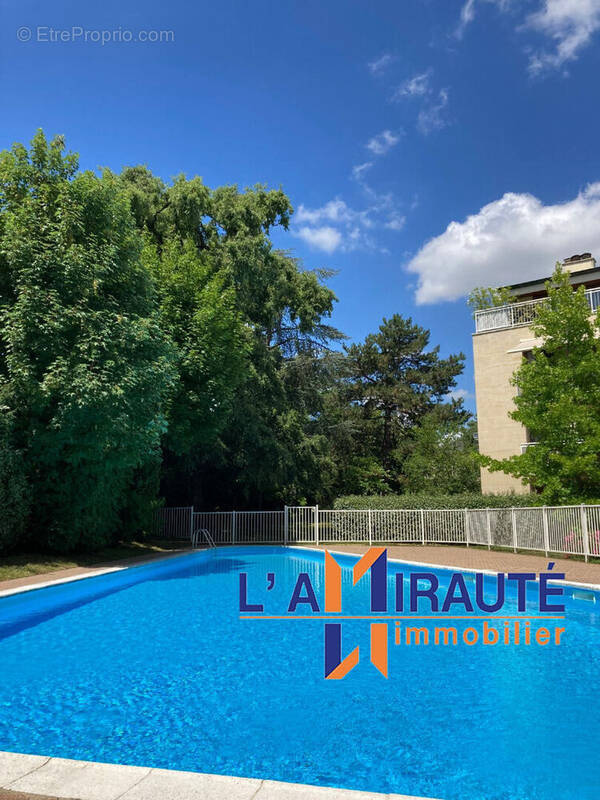 Appartement à MAISONS-LAFFITTE