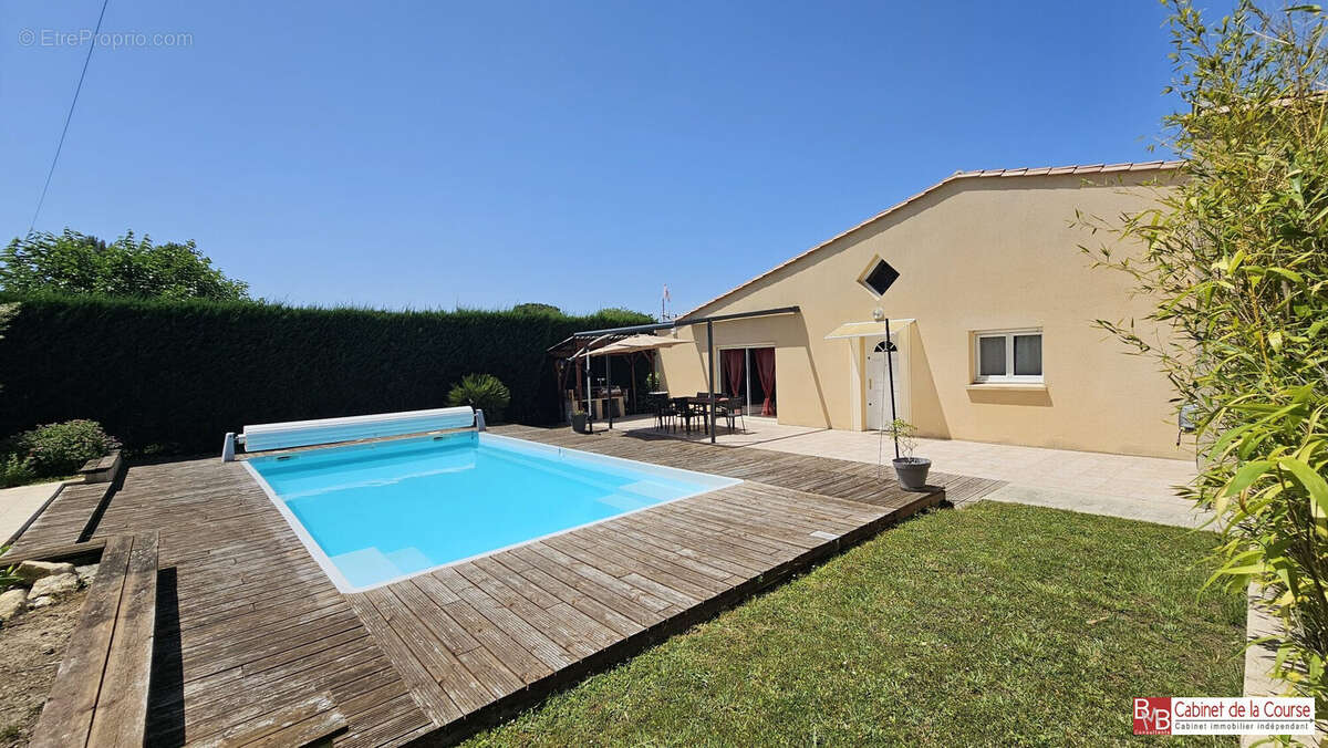 Maison à CURSAN