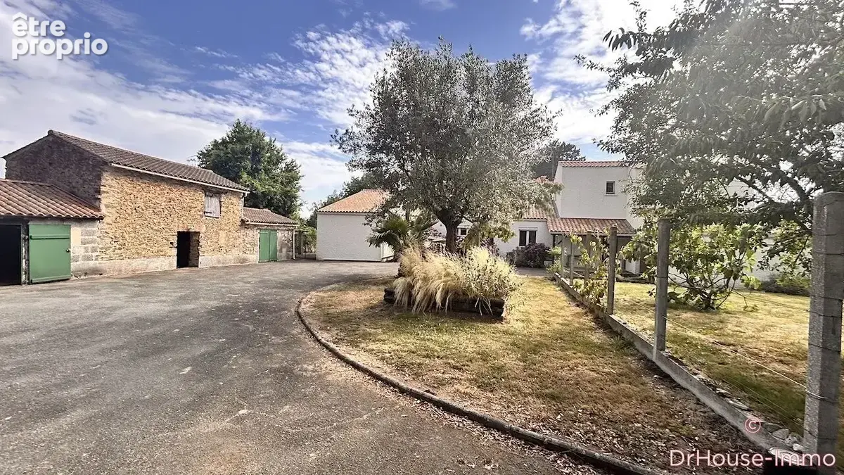 Maison 13 pièces 276 m² à vendre à Mareuil-Sur-Lay-Dissais (85320) - photo 21
