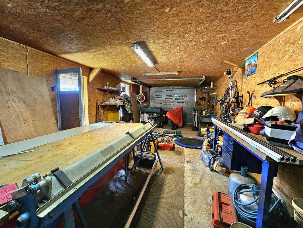 Maison à CHAMPAGNEY