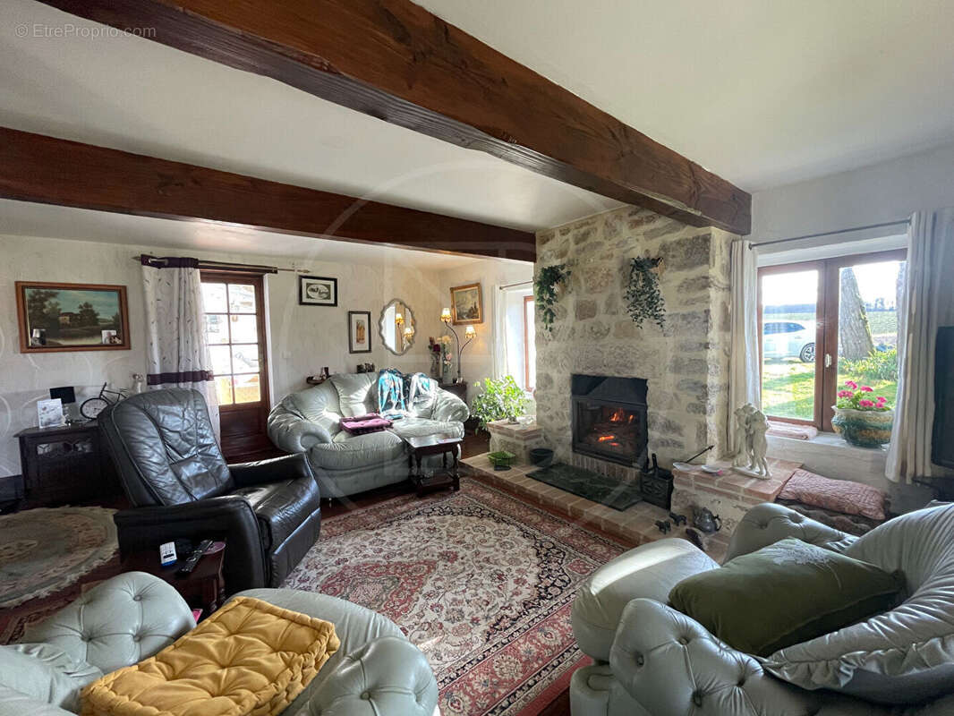 Maison à SAUVETERRE-DE-GUYENNE