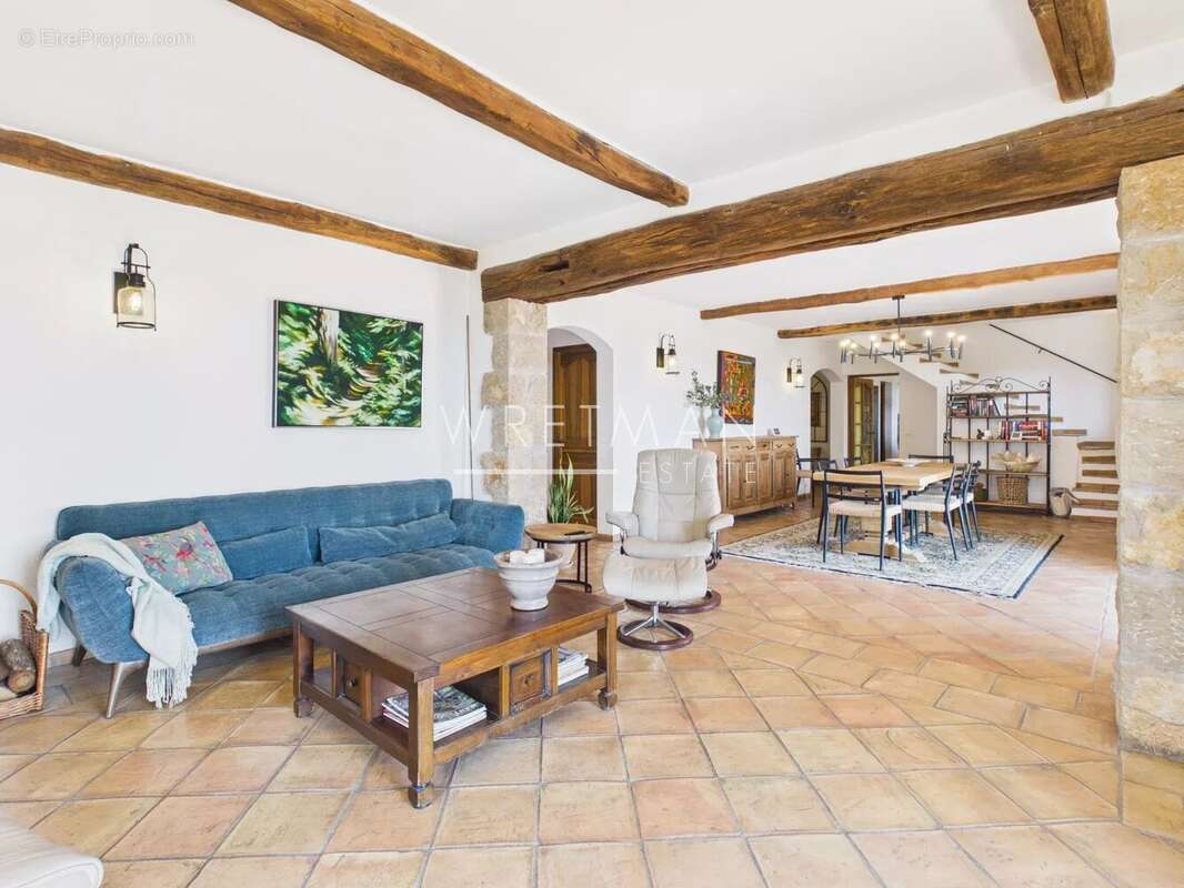 Maison à FAYENCE