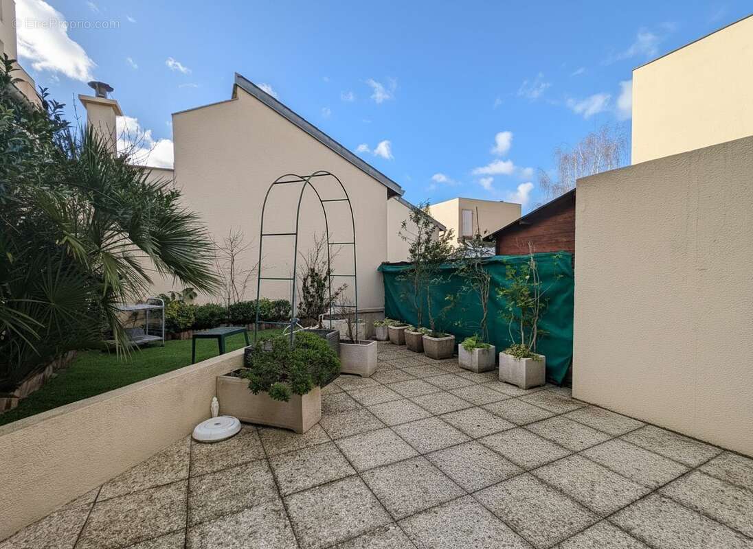 Maison à ASNIERES-SUR-SEINE