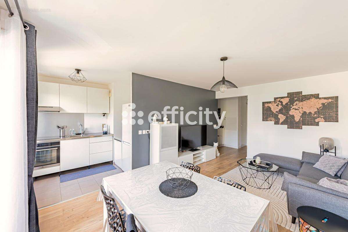 Appartement à VILLENEUVE-LE-ROI