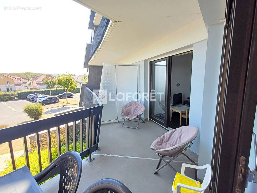 Appartement à CAMIERS