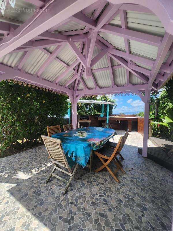 Maison à SAINTE-LUCE