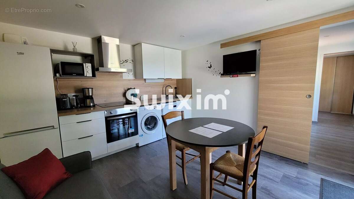 Charmant cocon avec terrasse et stationnement – À proximité immédiate de Lons - photo 2