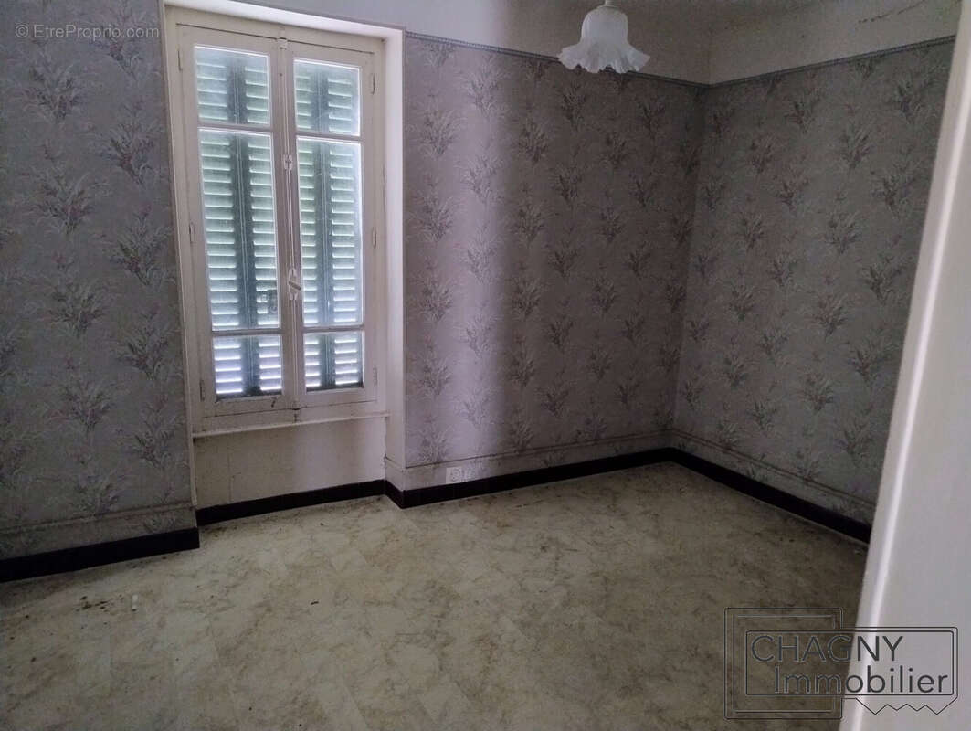 Appartement à MERCEUIL