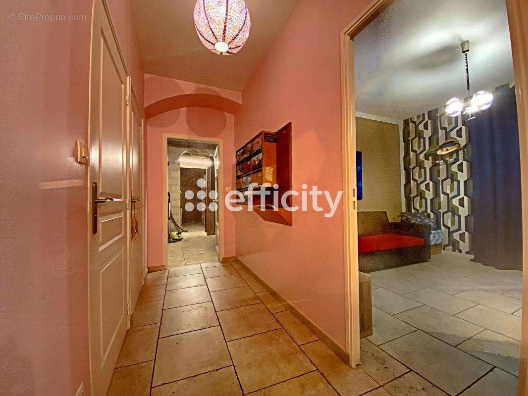 Maison à VERNOU-SUR-BRENNE