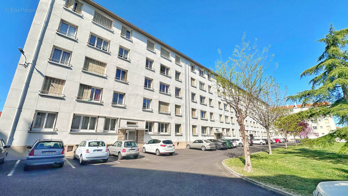 Appartement à CLERMONT-FERRAND