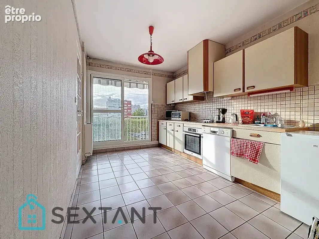 Appartement avec balcon 84 m2 idéalement situé - photo 4
