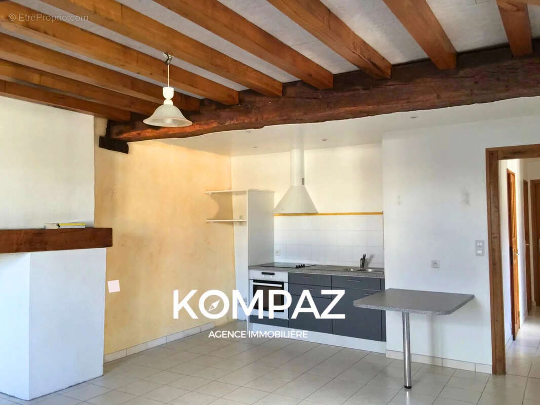 Appartement à LAMBALLE