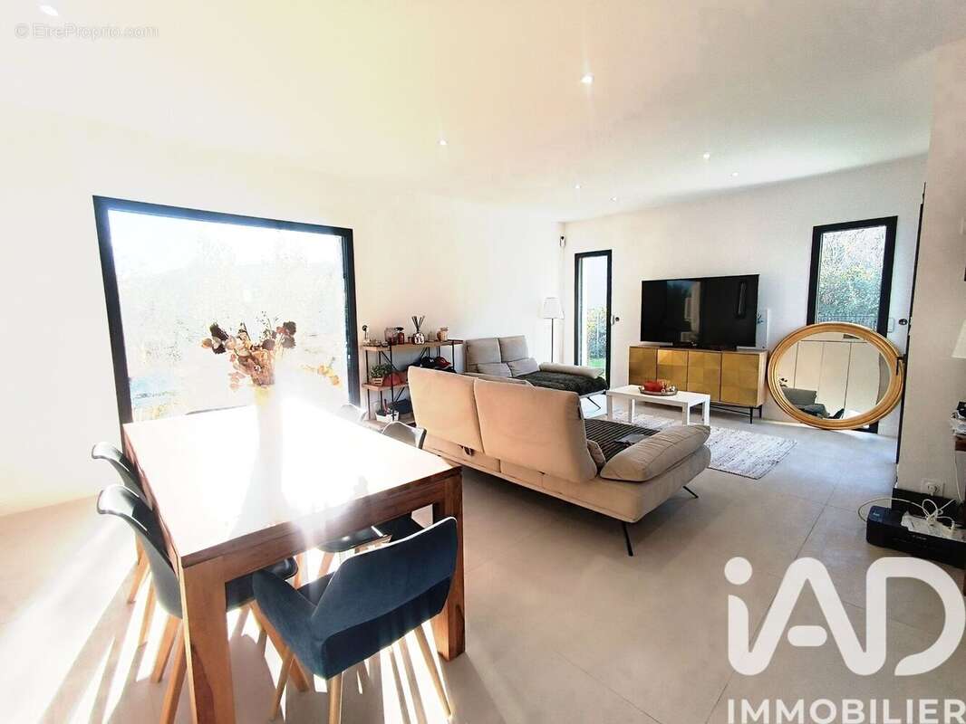 Photo 9 - Maison à COMPS