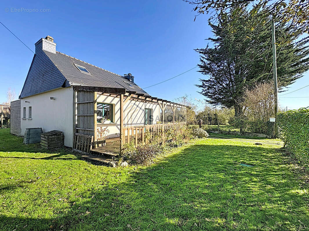 Maison à NOYAL-MUZILLAC