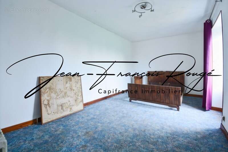 Maison à TOURVILLE-SUR-SIENNE