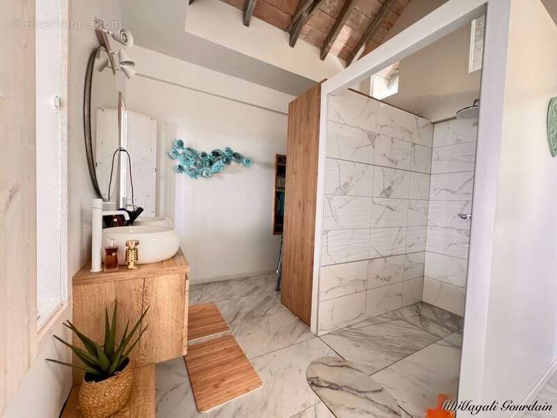 Maison à SAINT-FRANCOIS