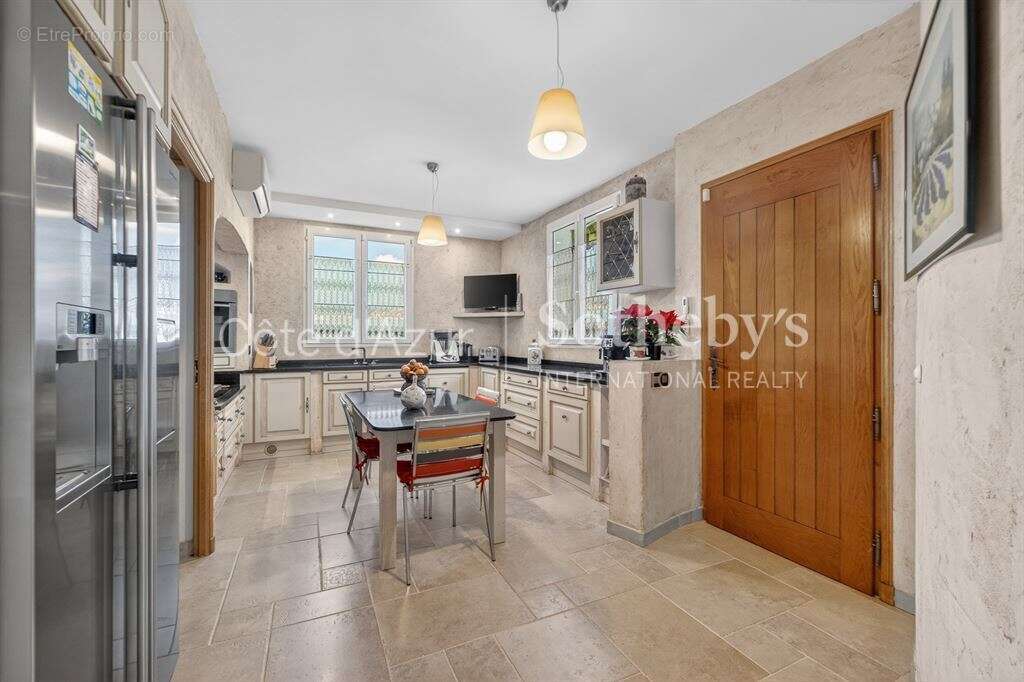 Maison à MONTAUROUX