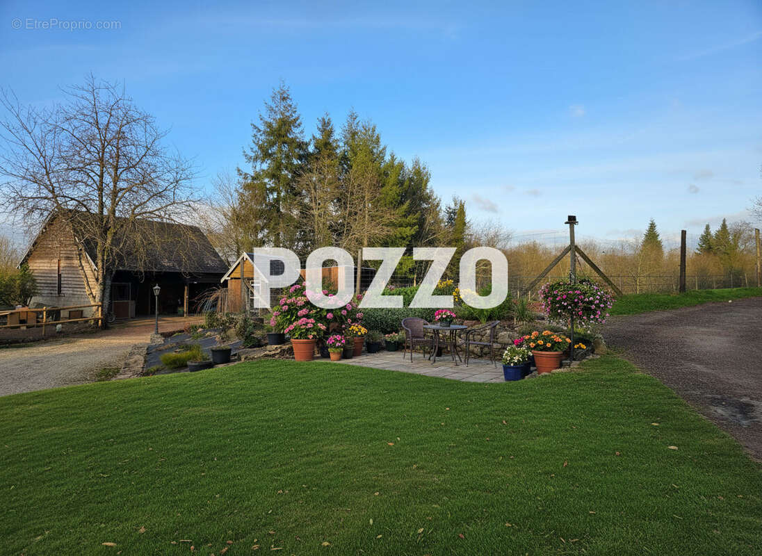 Maison à LE BENY-BOCAGE