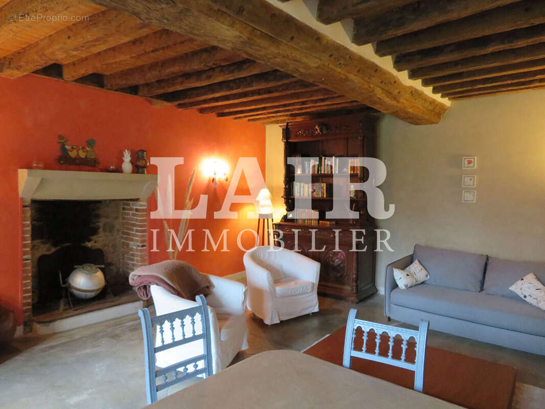 Maison à SAINT-LEONARD-DES-BOIS