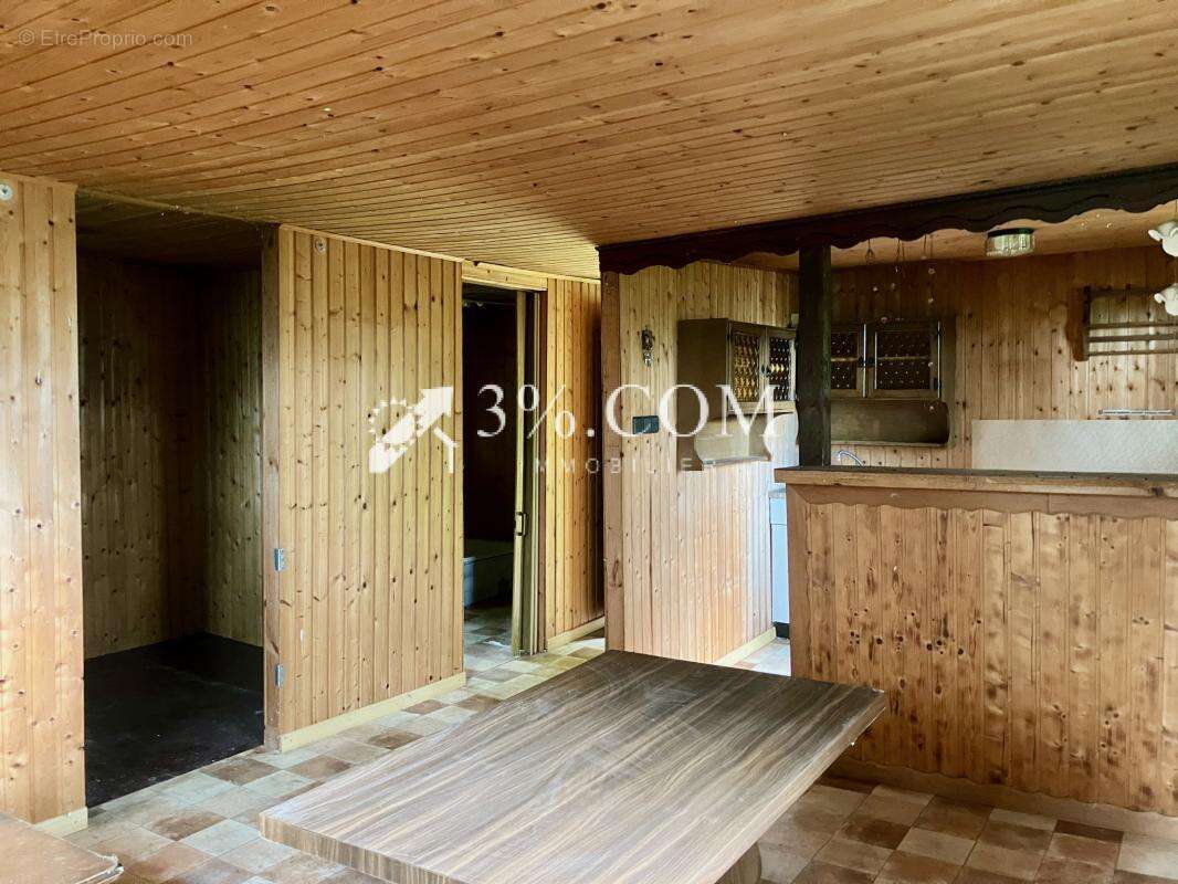 Chalet à rénover en lisière de forêt - photo 5