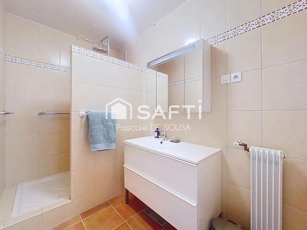 Photo 7 - Appartement à LE PECQ