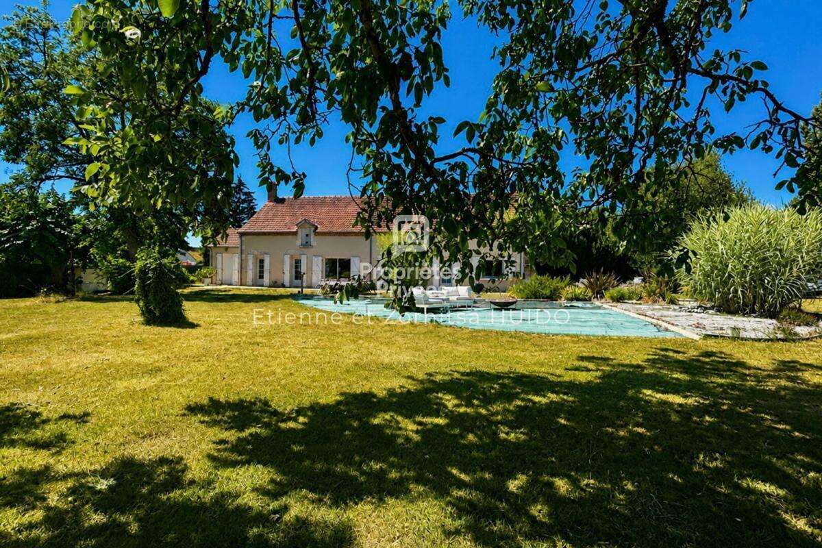 Maison Saint Christophe En Bazelle  7 pièce(s) 153 m2 - photo 15