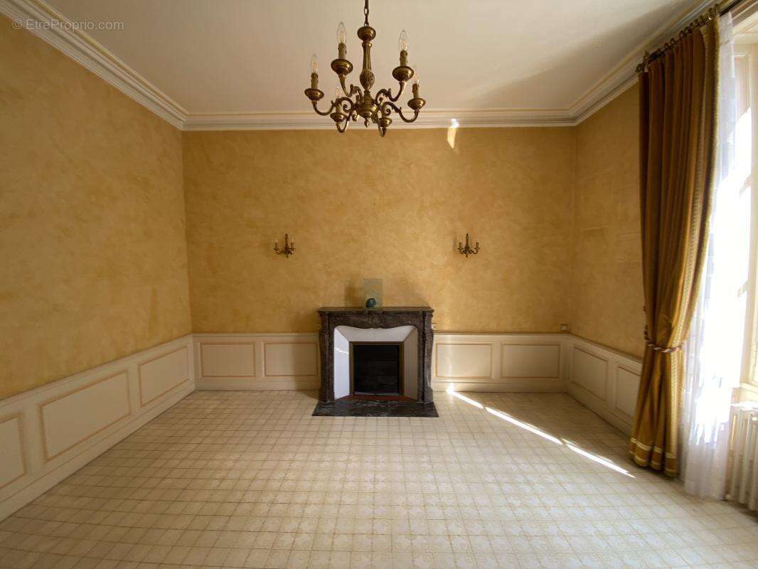 Maison à LAVAL
