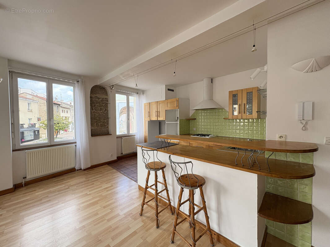 Appartement à LA TALAUDIERE