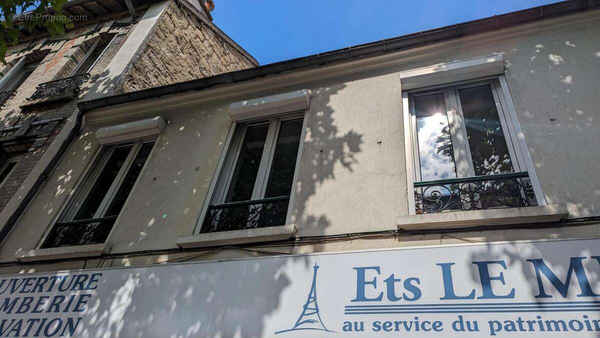 Appartement à LA GARENNE-COLOMBES