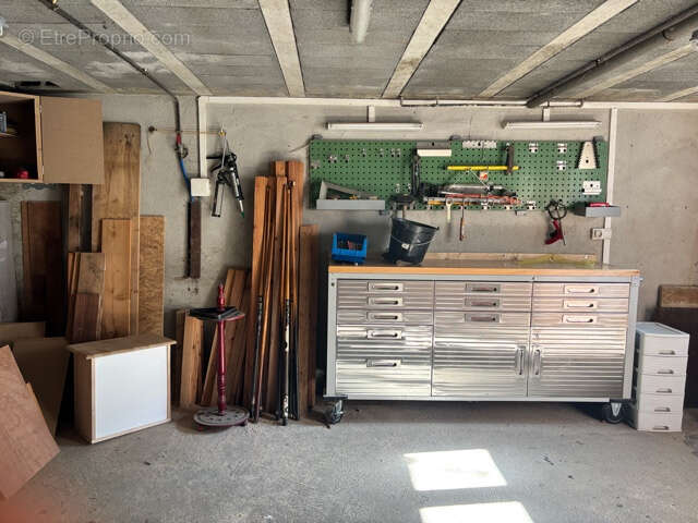A VENDRE- Rare sur le secteur; Maison de caractère à JARNY-Dépendance aménagée de 41 m2 et parc de 18 ares. - photo 29