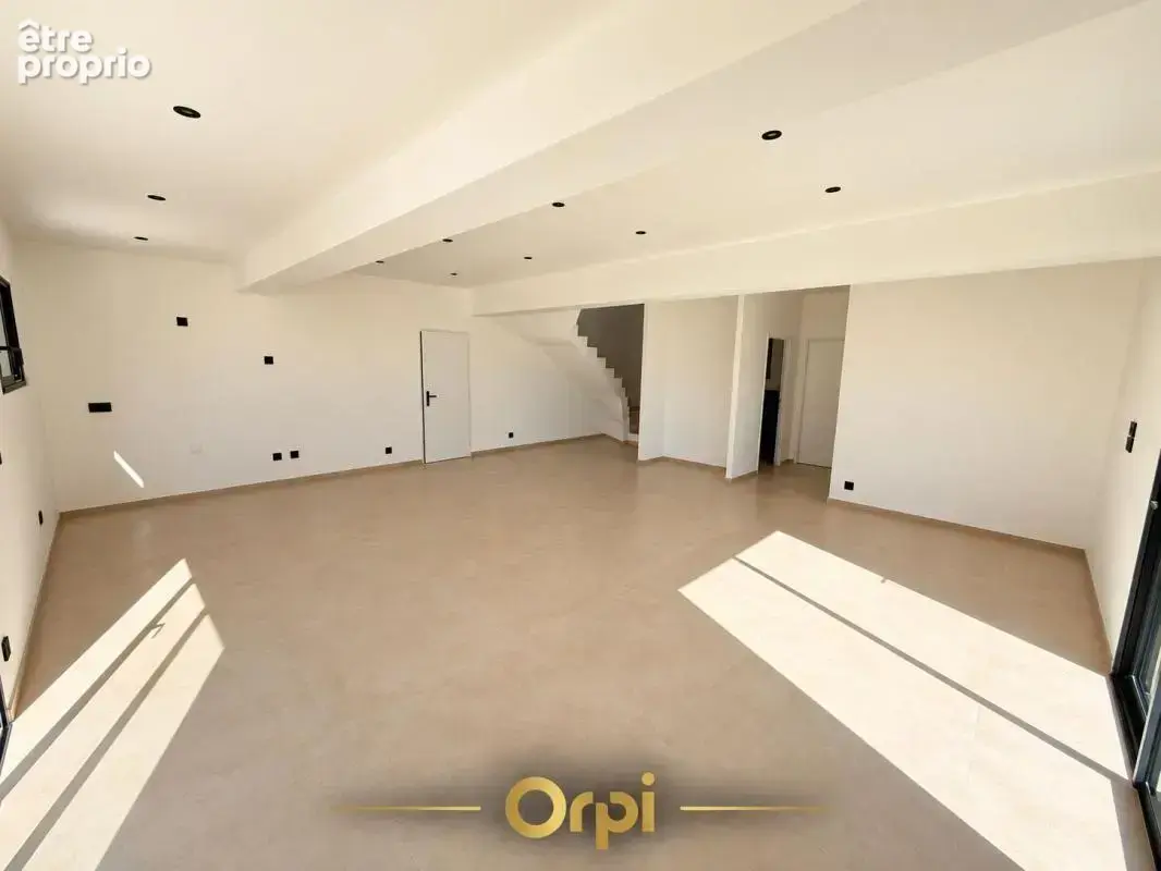 Maison À Vendre - photo 3