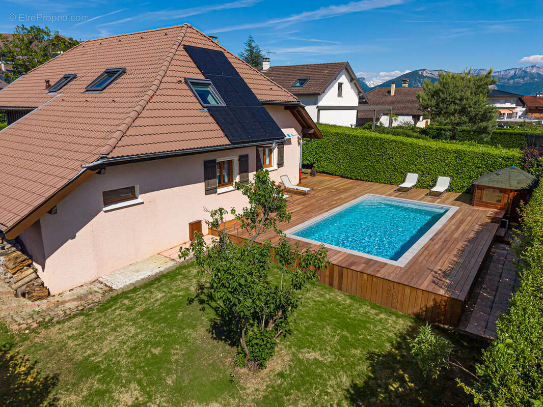 Maison à POISY