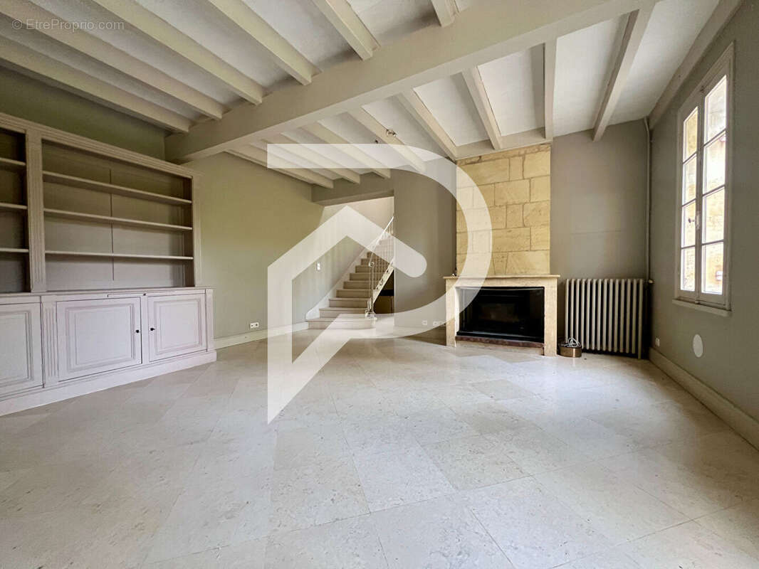 Maison à SAINT-DENIS-DE-PILE